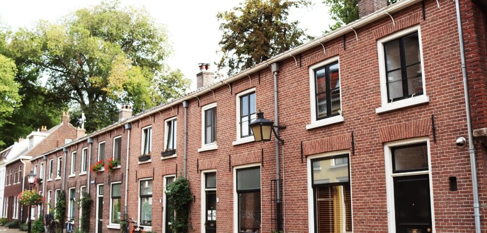 Nieuw recordhoogte overbiedingen Nederlandse woningmarkt, krapte zet door